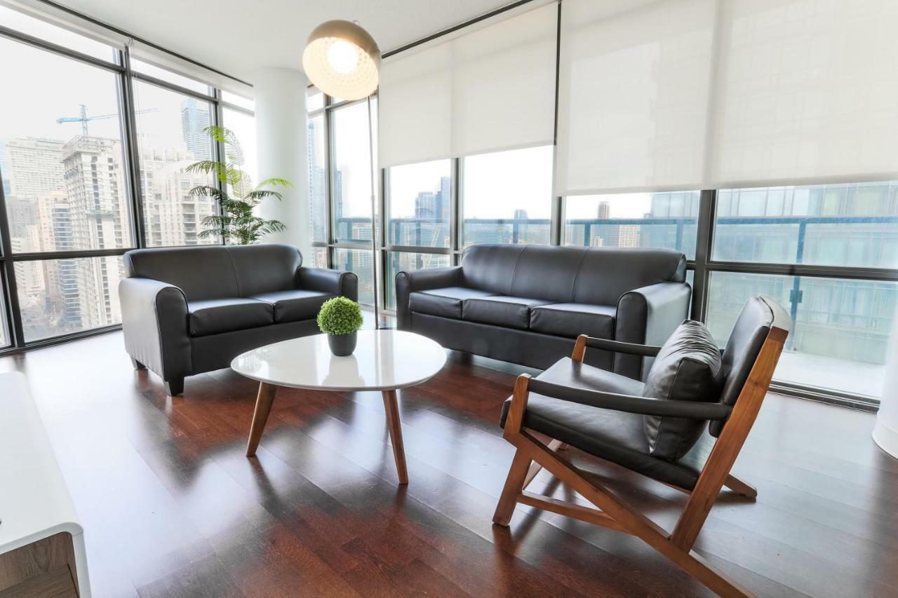 Altitude Suites Bay Street - Holiday Bonus - Free Parking Toronto Dış mekan fotoğraf
